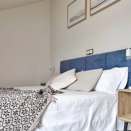 Playa De Raxo, Al Lado De Sanxenxo *